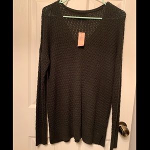 American Eagle V Neck Sweater